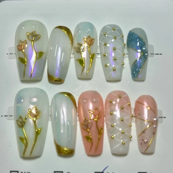 Elegant Floral & 3D Geometric Press On Nails 10 pc handmade reusable medium NWT - Picture 5 of 7